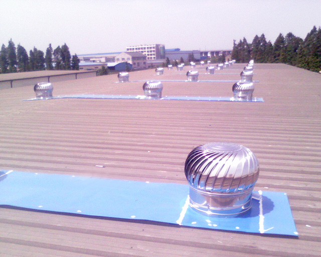 屋顶风机选型,玻璃钢屋顶轴流风机.jpg